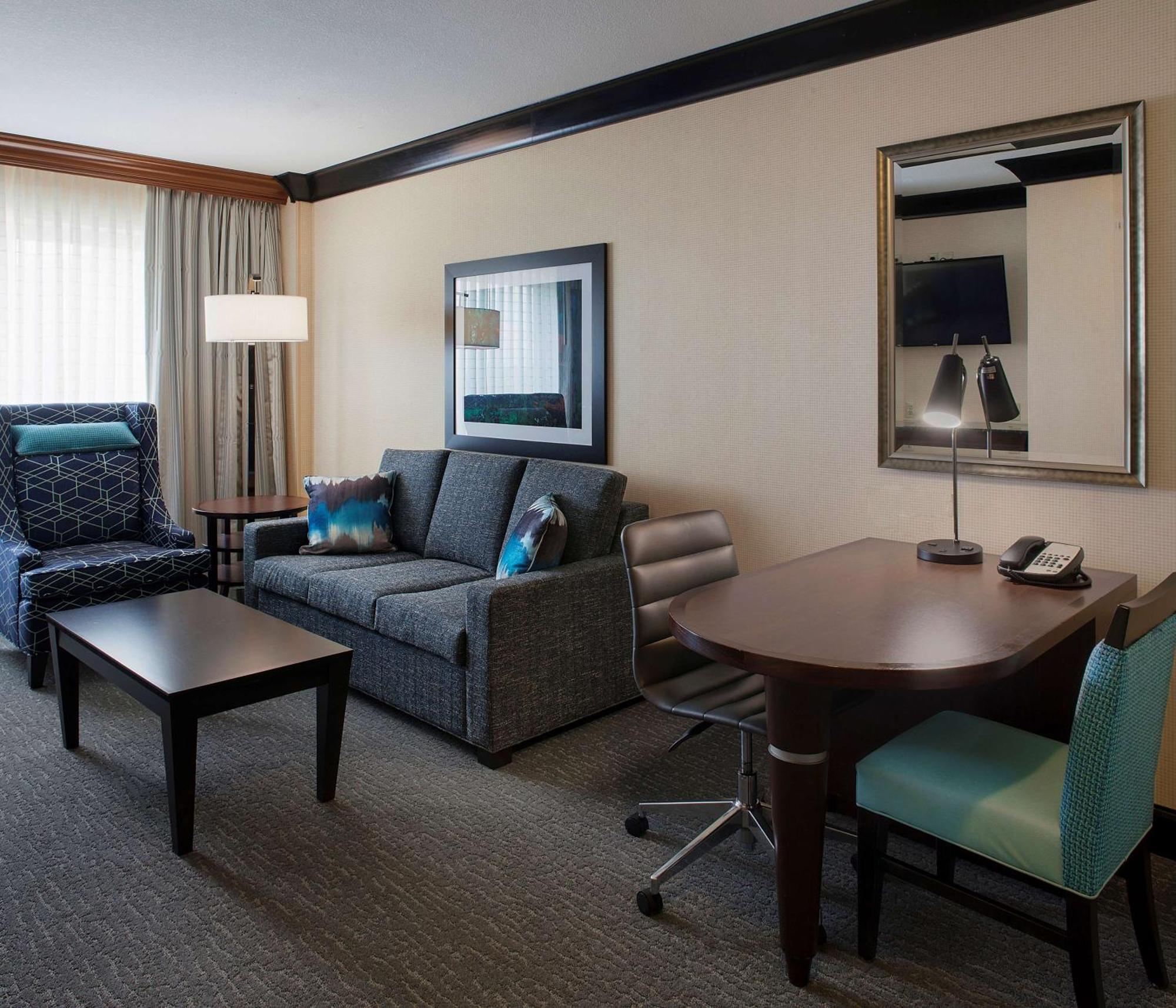 Doubletree Suites By Hilton בנטונוויל מראה חיצוני תמונה