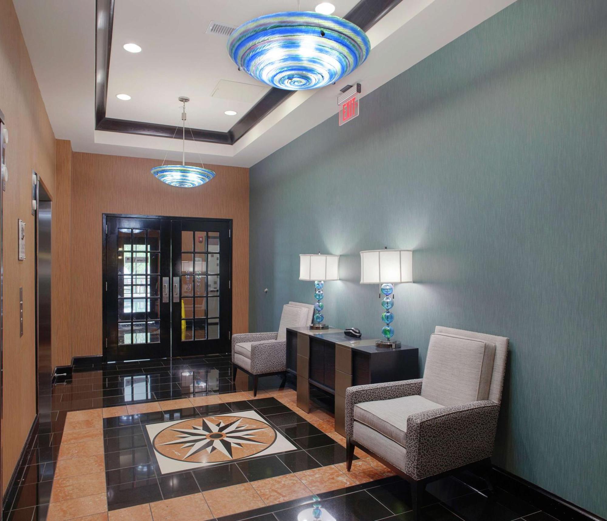 Doubletree Suites By Hilton בנטונוויל מראה חיצוני תמונה