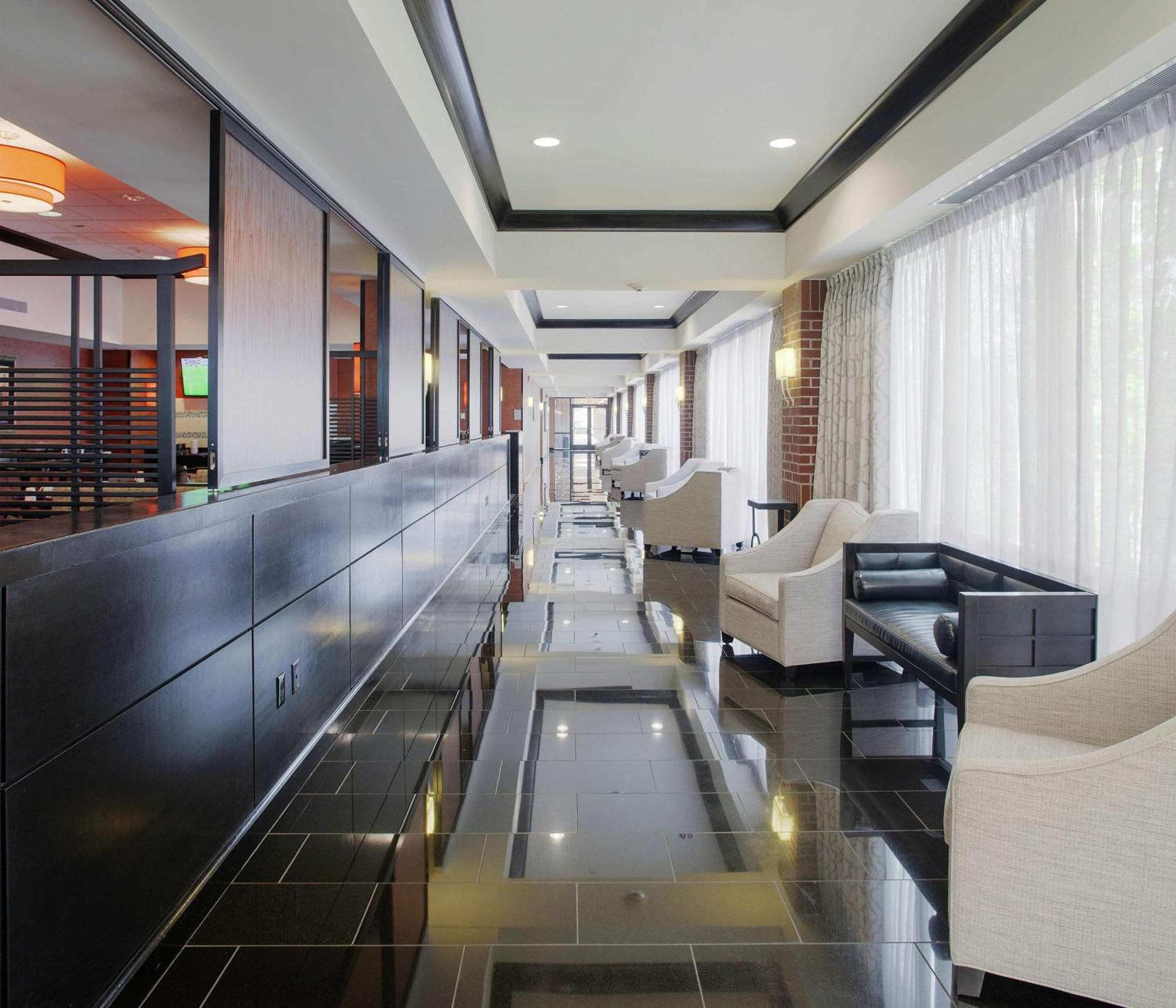 Doubletree Suites By Hilton בנטונוויל מראה חיצוני תמונה