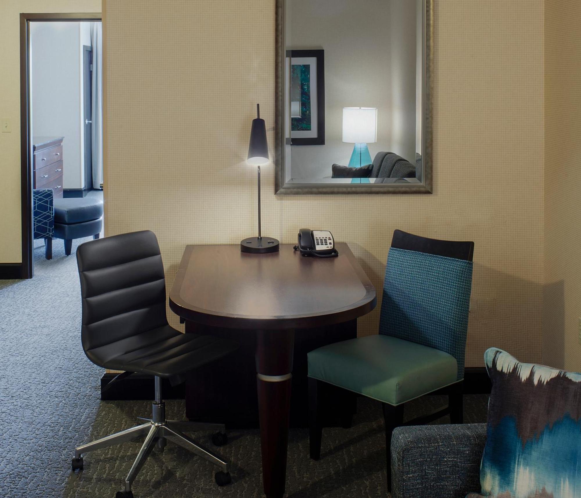 Doubletree Suites By Hilton בנטונוויל מראה חיצוני תמונה