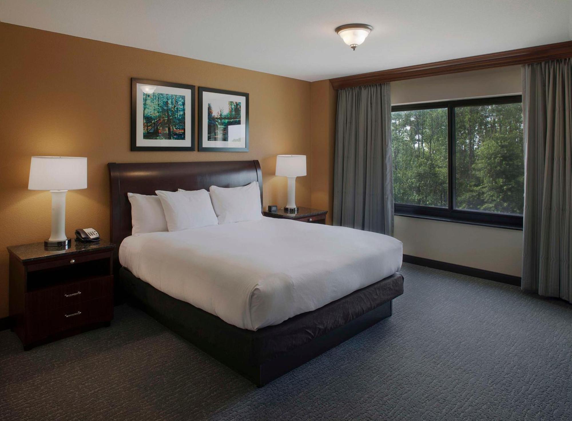 Doubletree Suites By Hilton בנטונוויל מראה חיצוני תמונה